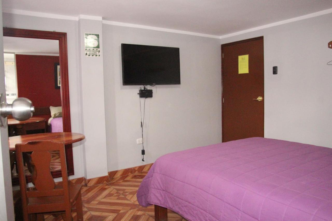 Hostal Florencia Уарас Екстериор снимка